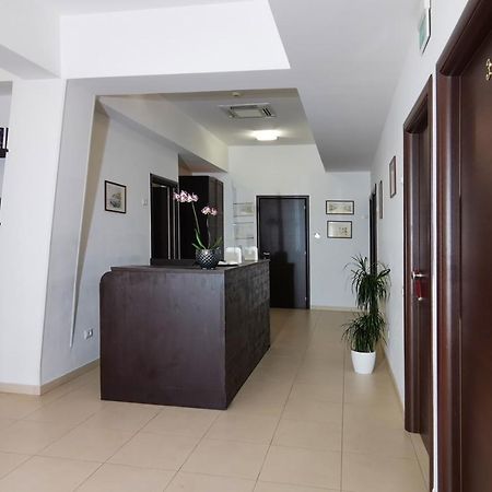 Hotel Poetto Cagliari Bagian luar foto