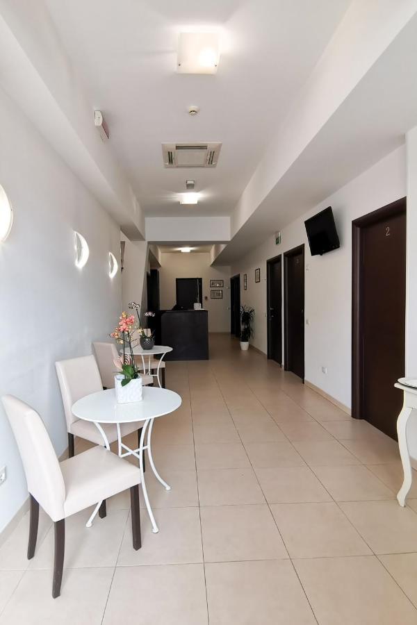 Hotel Poetto Cagliari Bagian luar foto